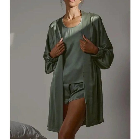 Lunya- washable silk robe- drowsy olive L/XL - Picture 1 of 2